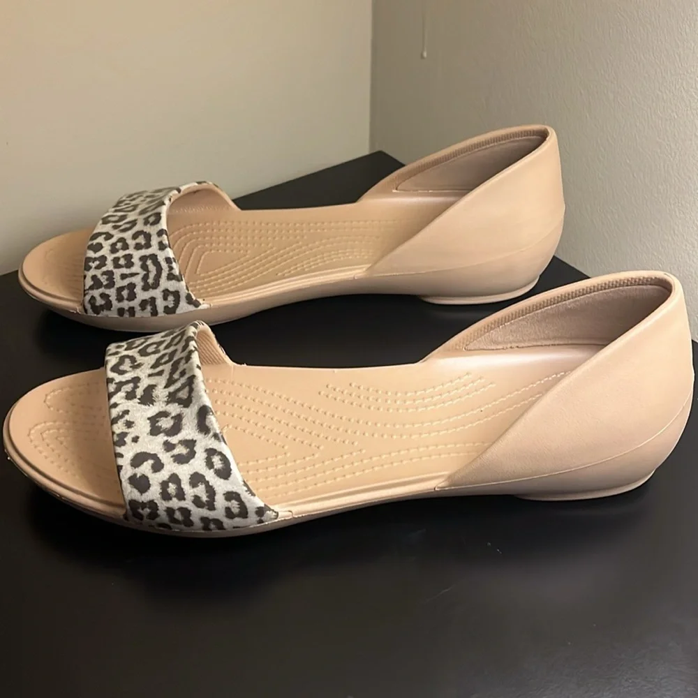 Crocs - Picture 2 of 5